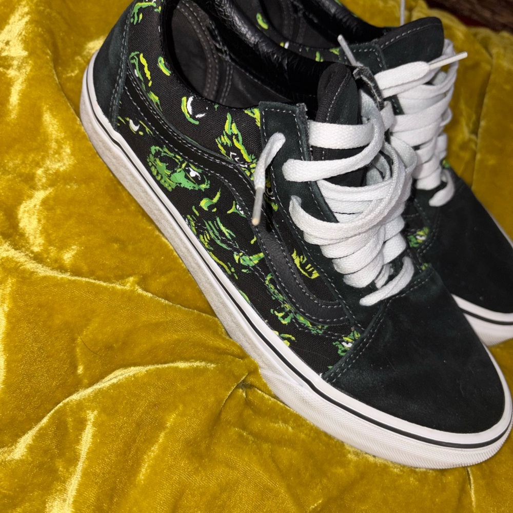 Vans Old Skool with Glow in the Dark Eyes - Picture 2 of 5